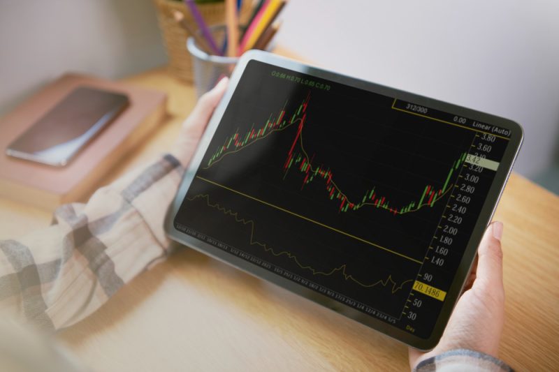 Forex Hedging for Profit: Expert Strategies and Practical Examples