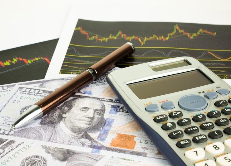 How to Report Cross-Border Forex Profits in 2025: Thresholds, Forms, and CRS Changes